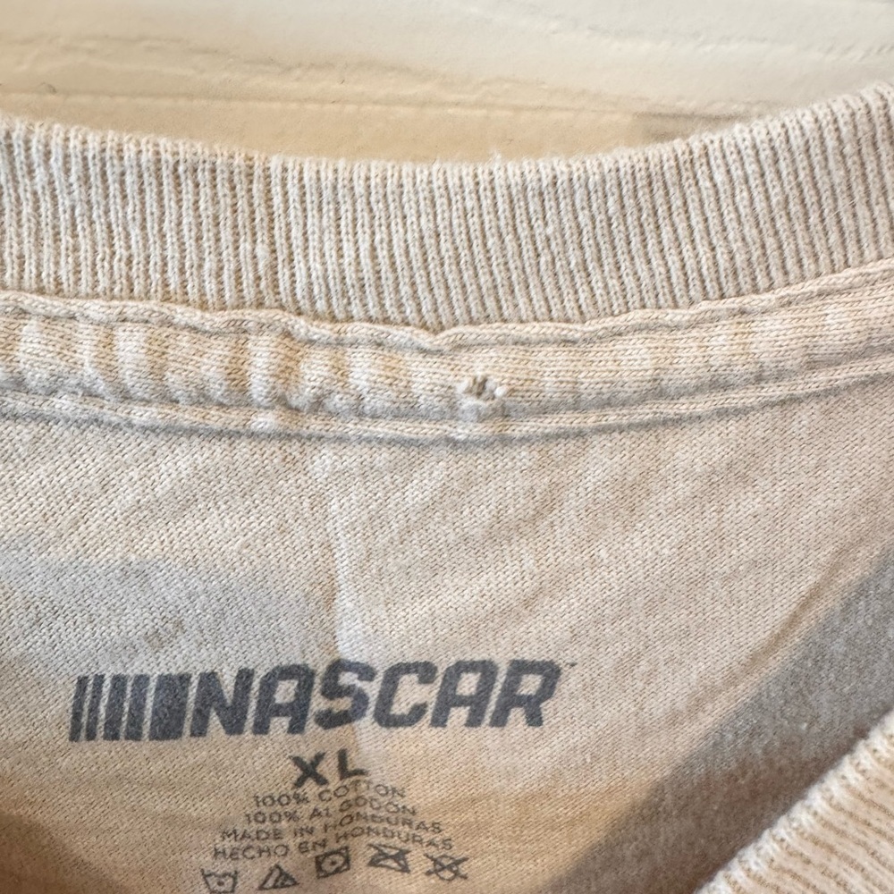 Nascar Watkins Glen Beige Racing Tee - Picture 6 of 6